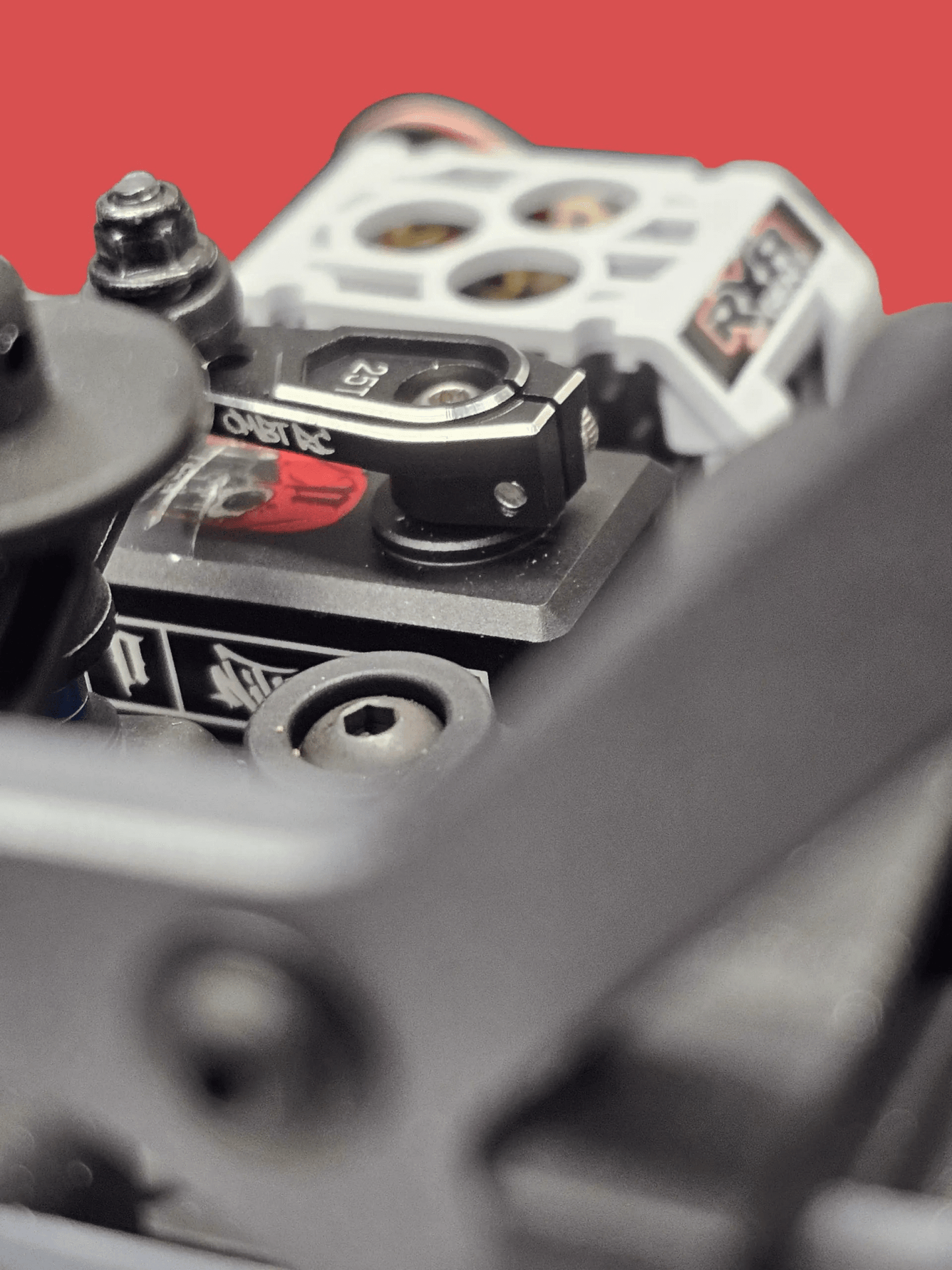 CMBT RC ALPHA ONE SERVO HORN - CMBT RC