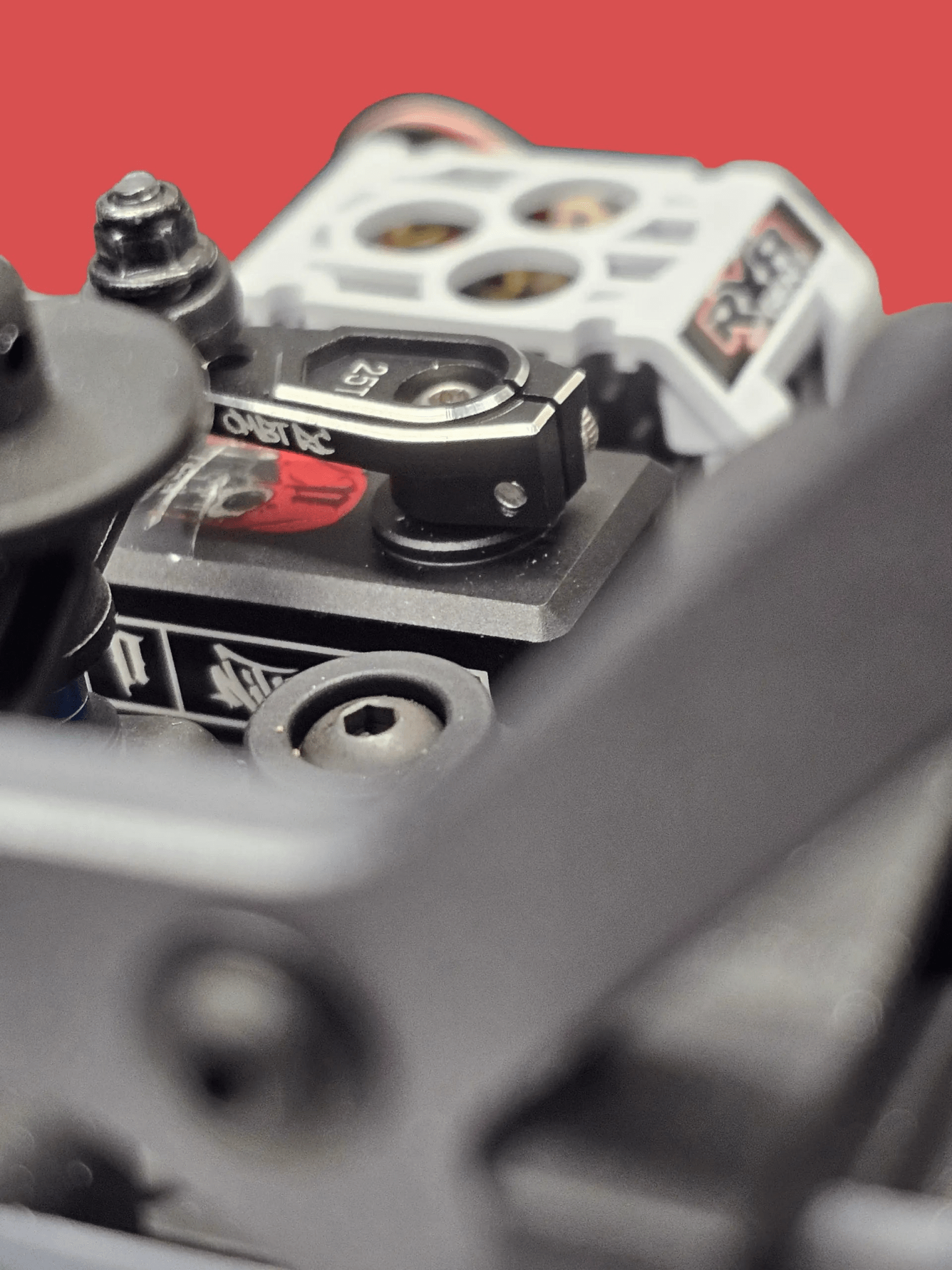 CMBT RC ALPHA ONE SERVO HORN - CMBT RC